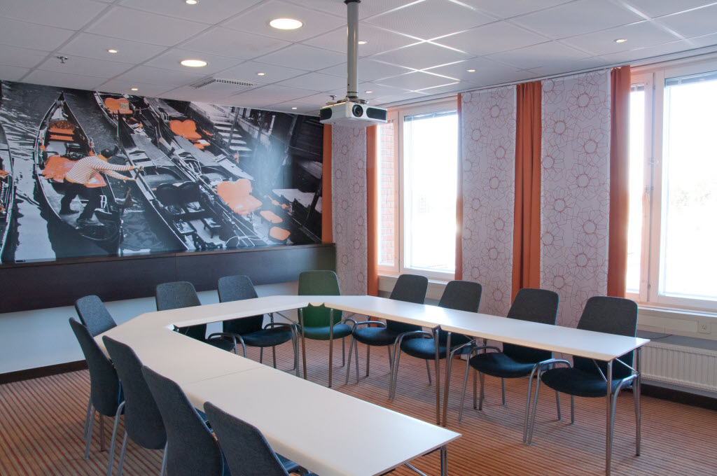 Foto: Lisa Scroder, Prastgardsgatan 14, 0739-12 16 21, lisa.schroder@live.se Scandic Star Sollentuna, meeting and conference